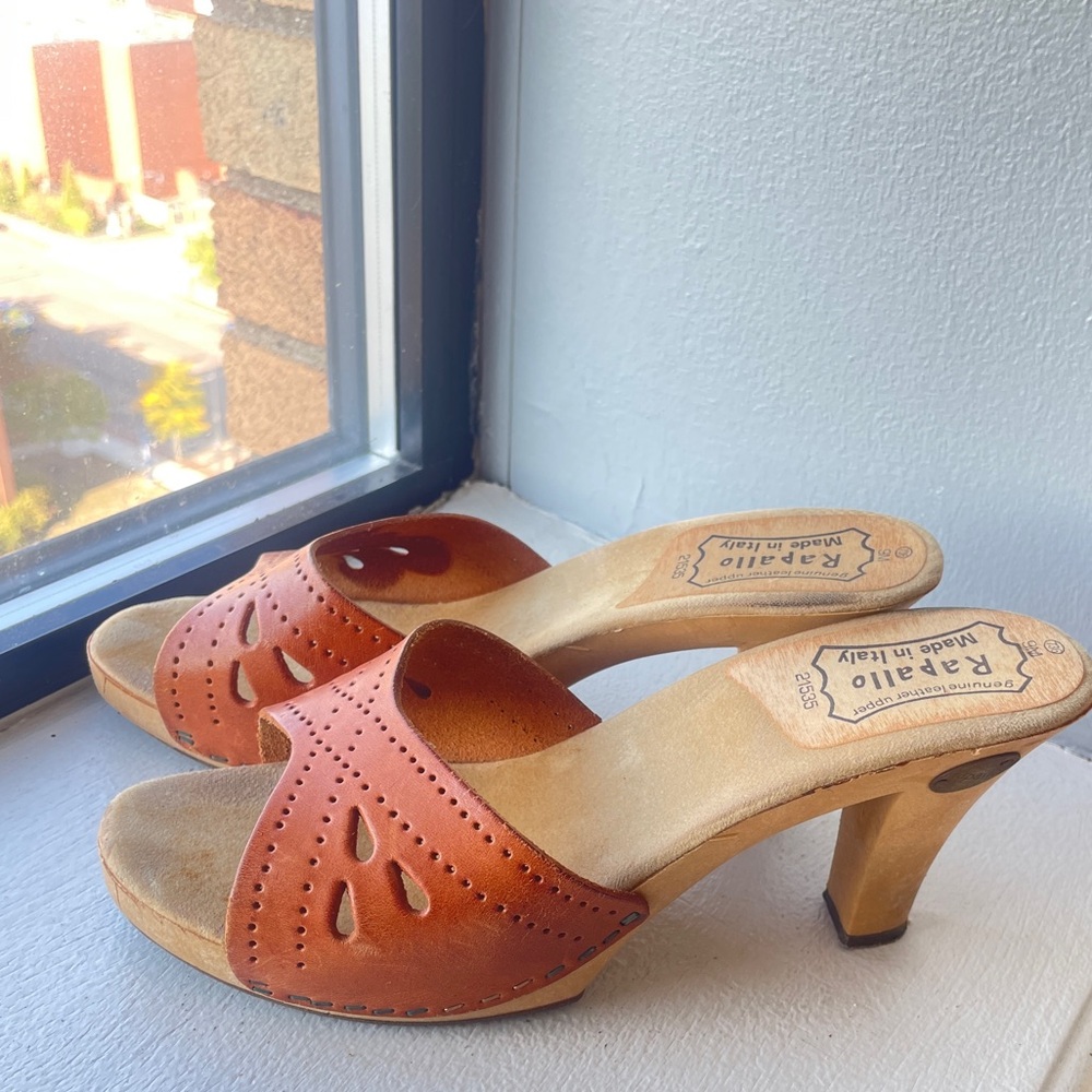 Vintage 70s Rapallo wood heels